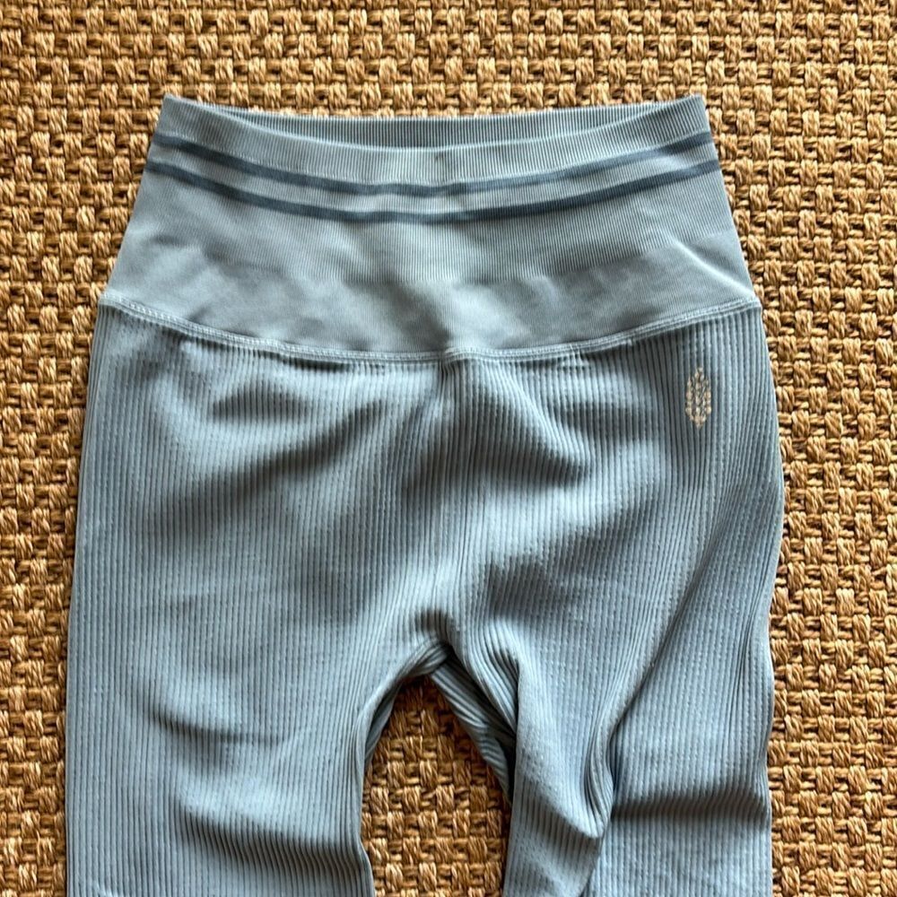 Free people movement blue leggings, size m/l.